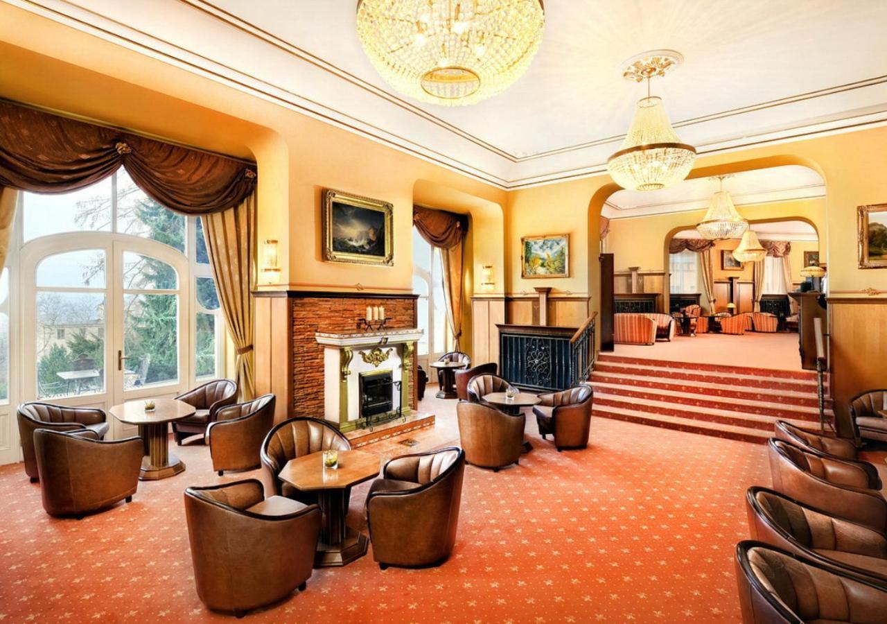 Grand Hotel Stary Smokovec วิสโซเค ดาตรี ภายนอก รูปภาพ